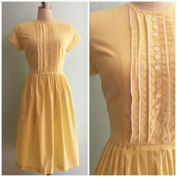 Vintage Dresses & Skirts - Vintage 1950s yellow cotton day dress